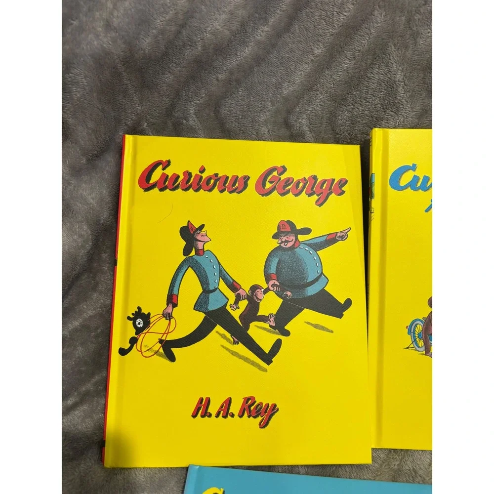 Set‎ of 5- Curious George Book Set - Classic Collection